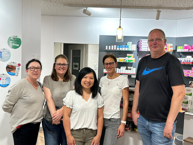 FREIE WÄHLER Karben vor Ort in der Marktapotheke